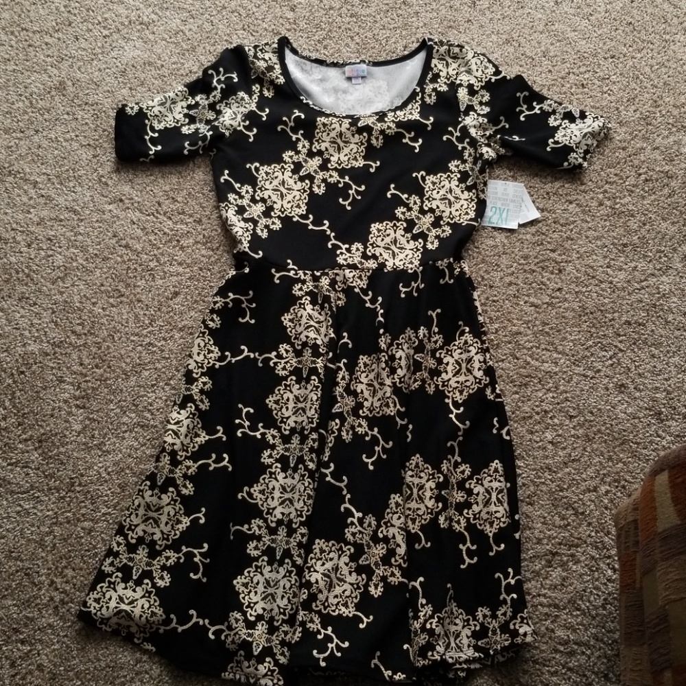 LulaRoe Nicole dress
